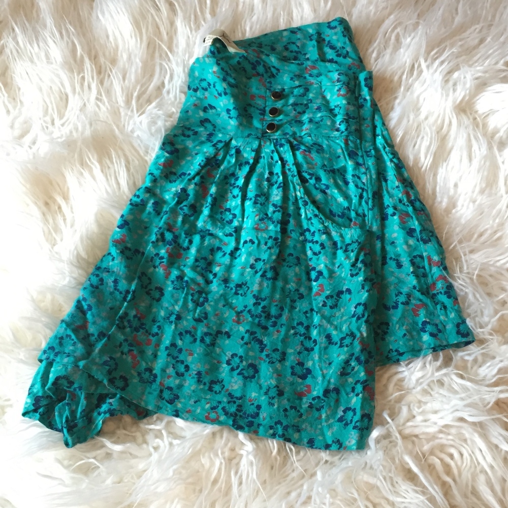 ⭐️BOGO Flowy Blue Shorts⭐️